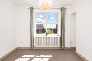 Sitting Room- click for photo gallery